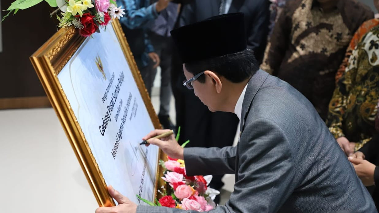 Menag Resmikan Alih Status IAIN Ponorogo Jadi UIN Kiai Ageng Muhammad Besari