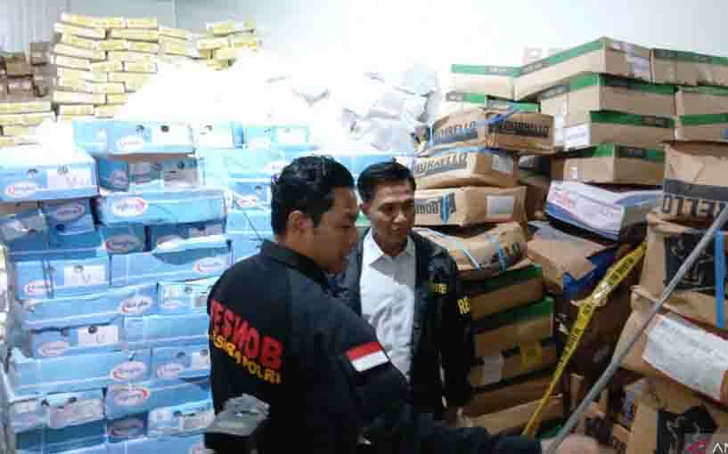 Bareskrim Gagalkan Peredaran 14 Ton Daging Impor Kadaluarsa