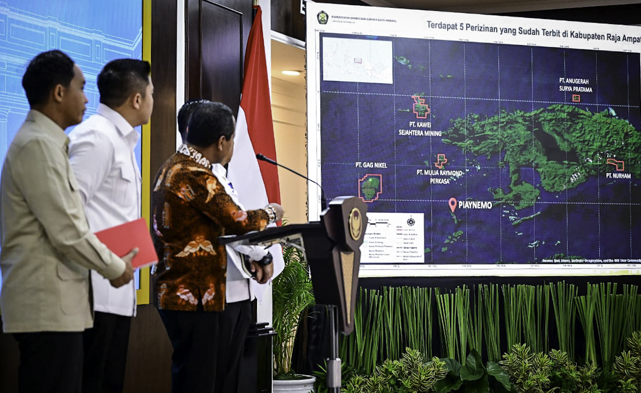 Pemerintah Tegaskan Komitmen Transparansi dalam Penanganan Isu Tambang Raja Ampat