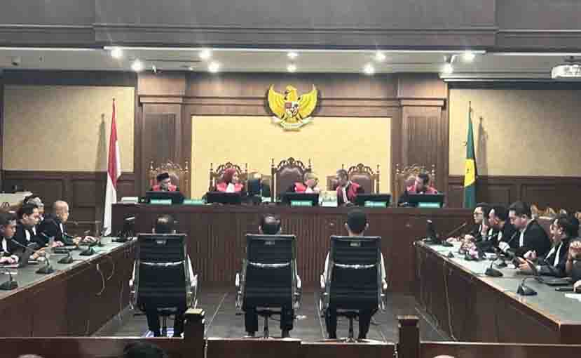 Terbukti Korupsi dalam Kasus Minyak, Riva Siahaan Divonis 9 Tahun Penjara