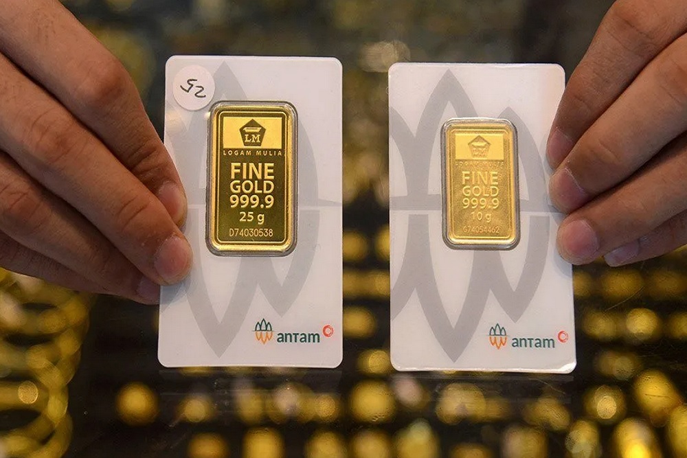 Emas Antam 24 April Merosot ke Rp1.969.000 per gram